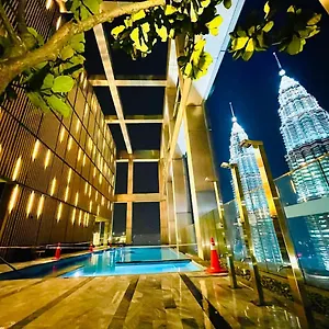 Tropicana The Residences Klcc Cozeestay Apartment